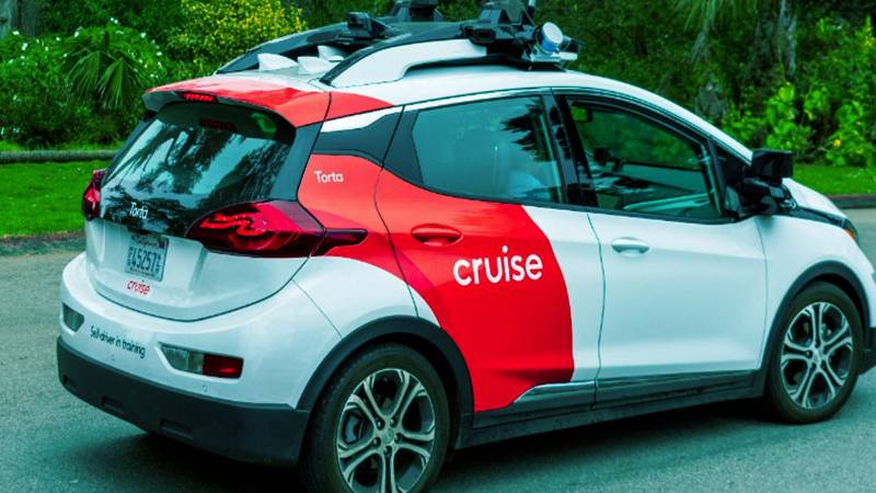 Driverless Car Firm Cruise Lays Off 900 Workers