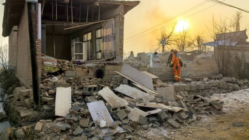 China: Gansu Earthquake Rescue Efforts Wind Down, 149 Lives Lost