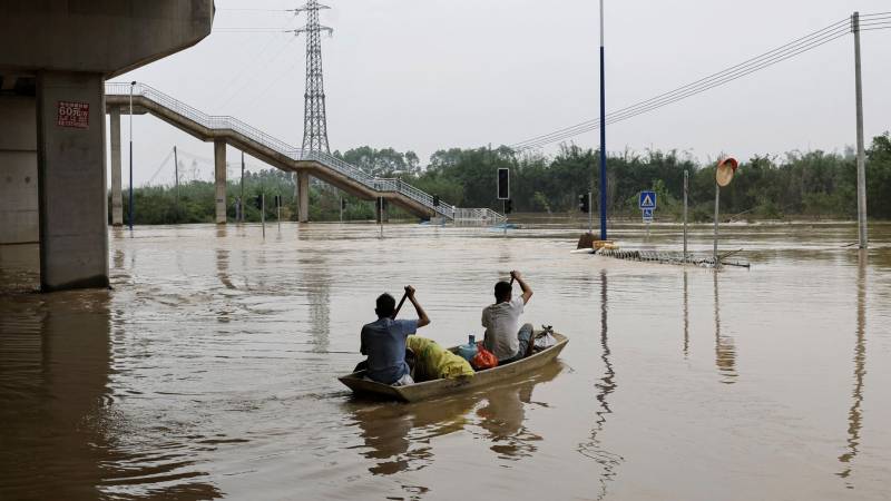 47 Confirmed Dead As Heavy Rain And Storms Batter Southern China 